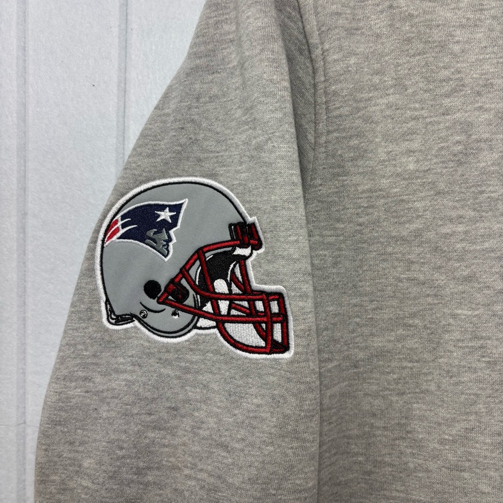 NFL New England Patriots reversible Blue Gray Jacket with Logo Size M - Picture 5 of 13